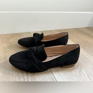 NWOT Loft Bow Loafers, Black Suede, size 8
